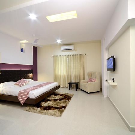 Hotel Serenity La Vista Hyderabad Esterno foto