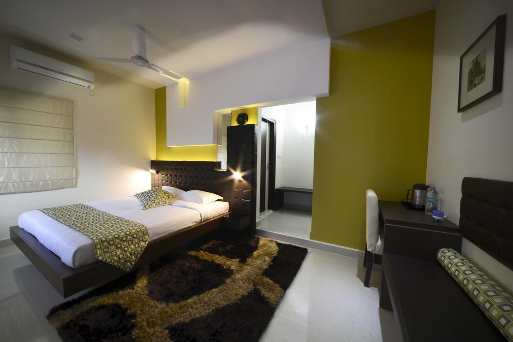 Hotel Serenity La Vista Hyderabad Esterno foto