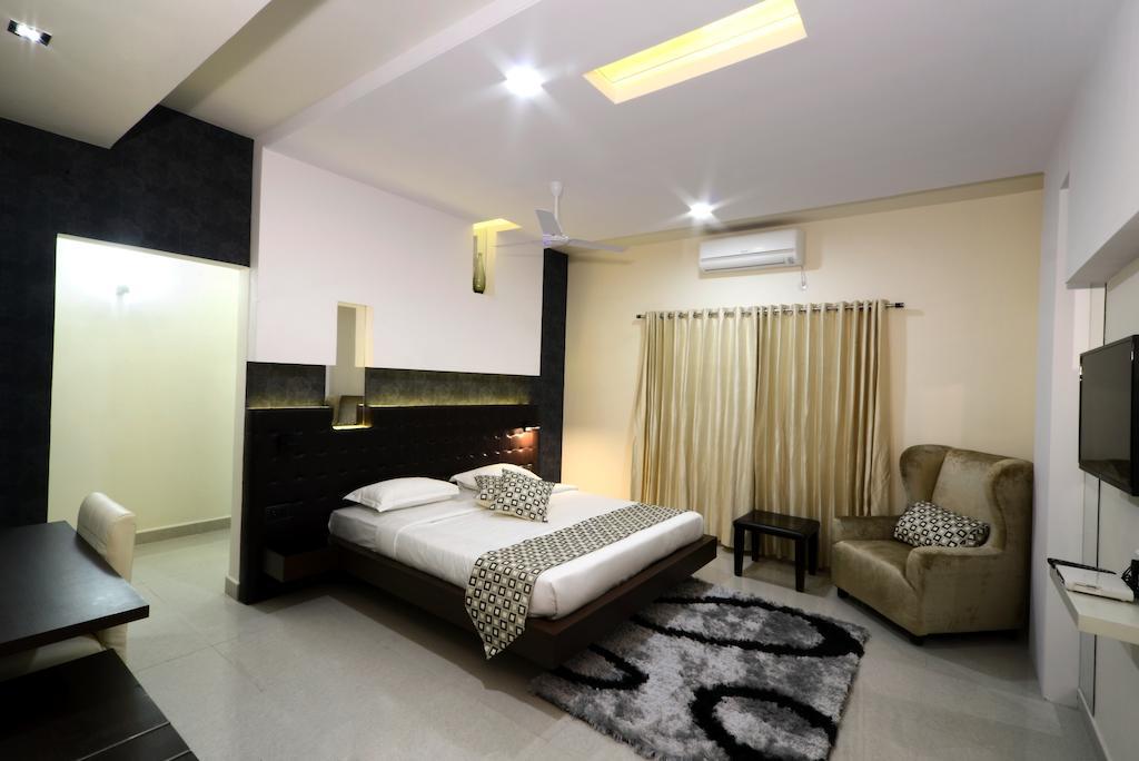 Hotel Serenity La Vista Hyderabad Esterno foto