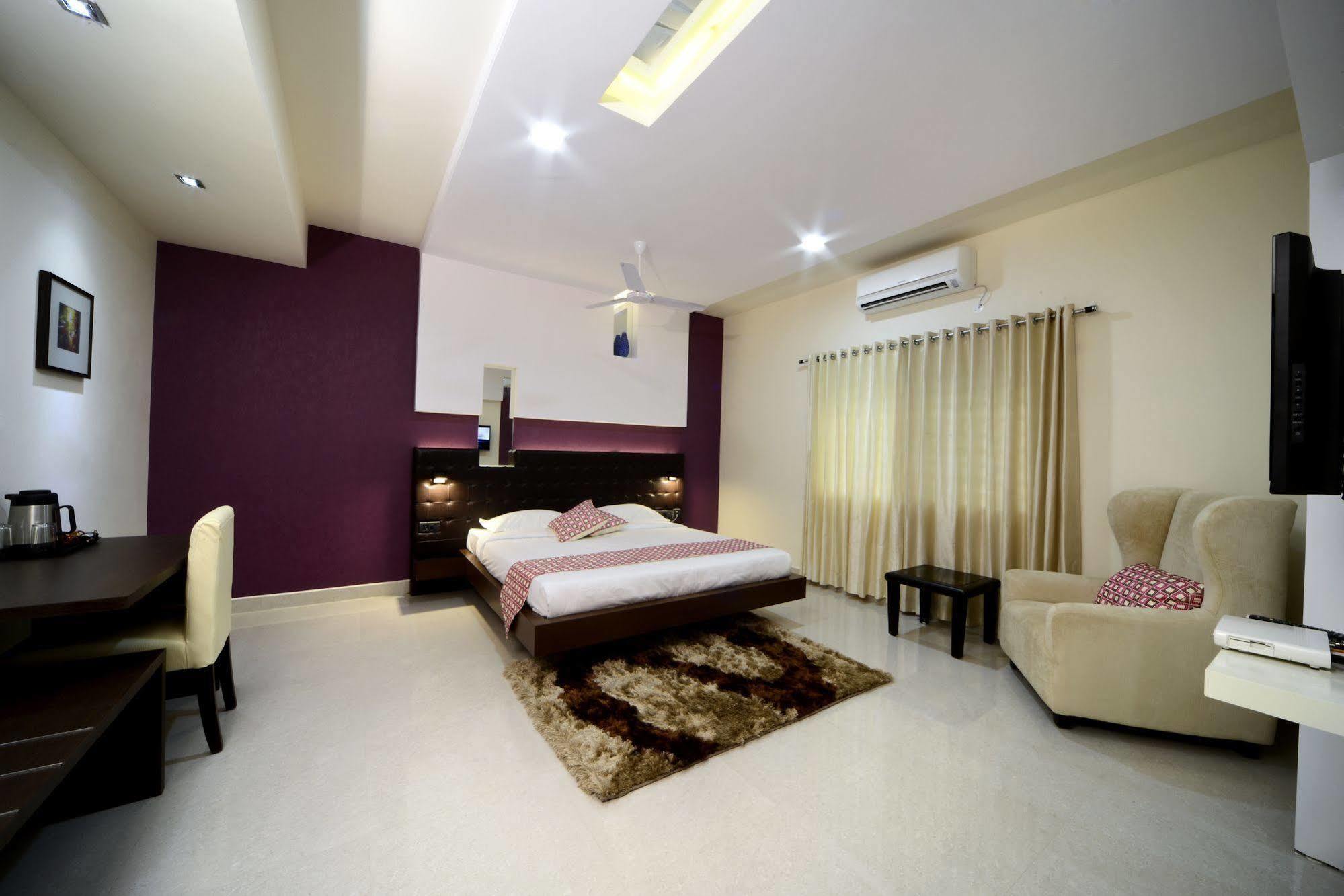 Hotel Serenity La Vista Hyderabad Esterno foto