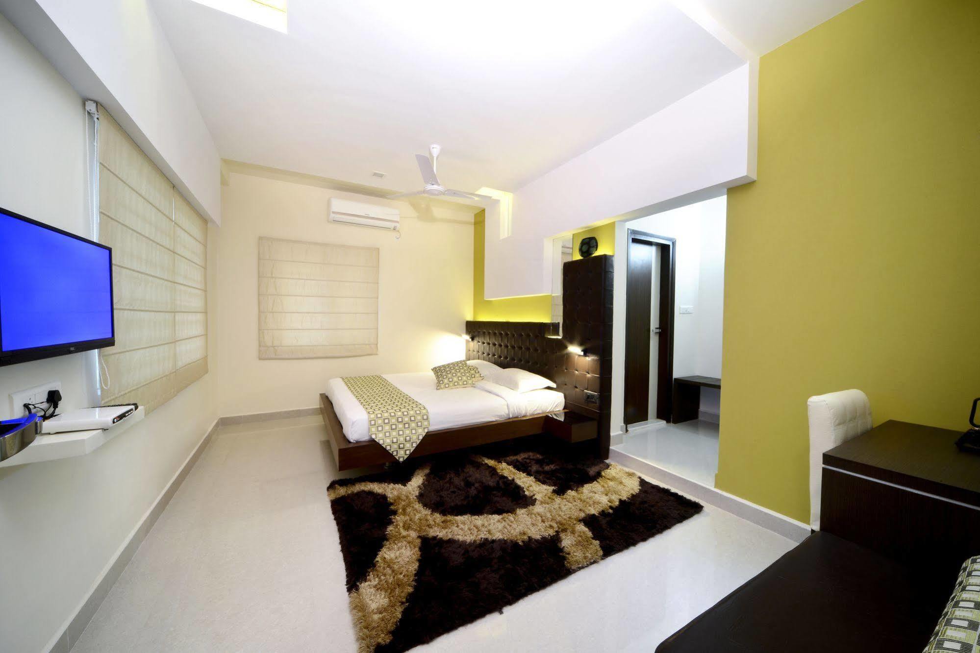 Hotel Serenity La Vista Hyderabad Esterno foto