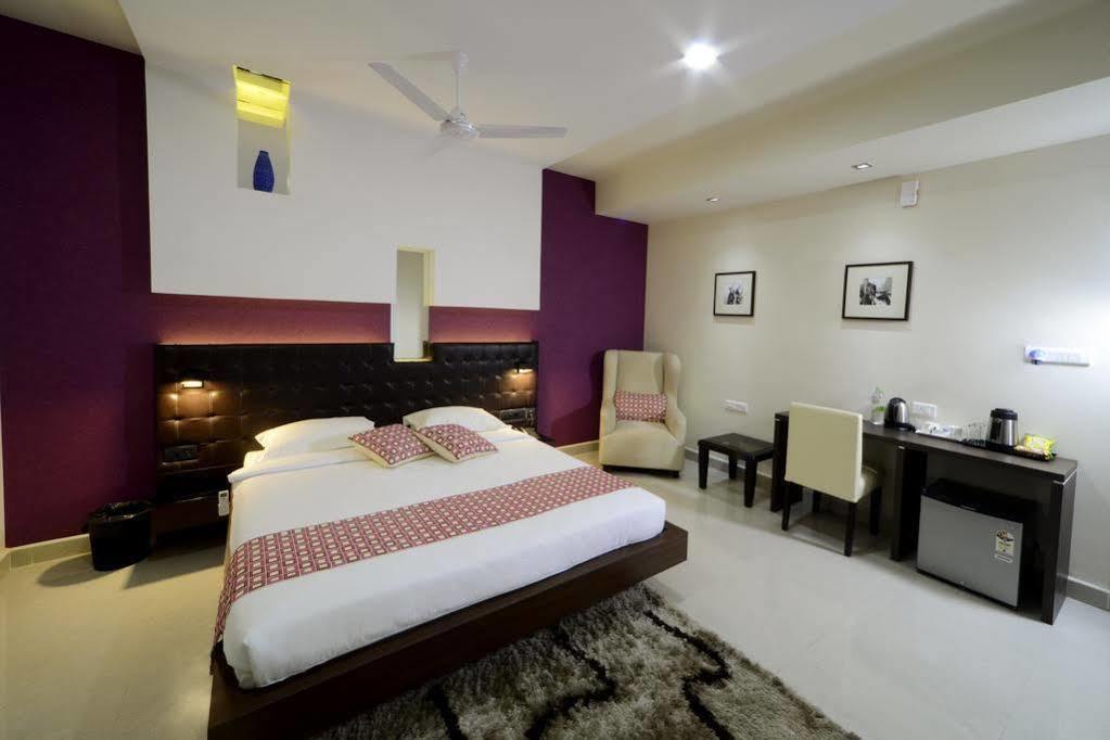 Hotel Serenity La Vista Hyderabad Esterno foto